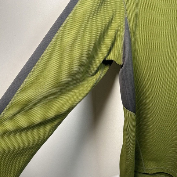 Nike ACG Men's Olive Green and Gray Quarter-Zip Shirt - Picture 4 of 8